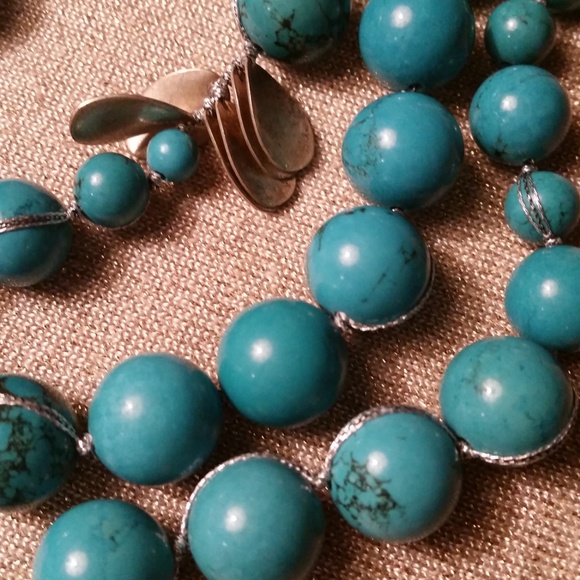 Turquoise Blue Riverstone Brass Beaded Necklace - Picture 2 of 6